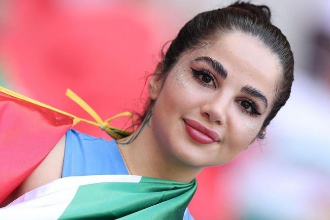 Torcedores de Pas de Gales e Ir no jogo pelo Grupo B da Copa do Mundo do Catar