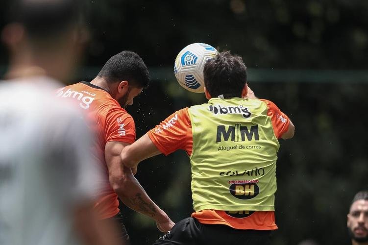 Elenco atleticano encerrou a preparação para enfrentar o Atlético-GO fora de casa