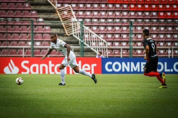 Fotos de Deportivo Lara x Cruzeiro, em Cabudare, na Venezuela, pela quinta rodada do Grupo B da Copa Libertadores