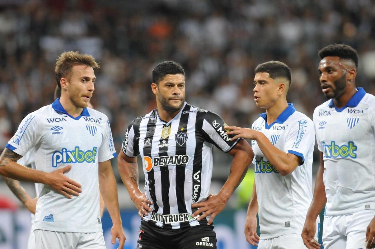 Fotos do jogo entre Atltico e Ava, pelo Campeonato Brasileiro