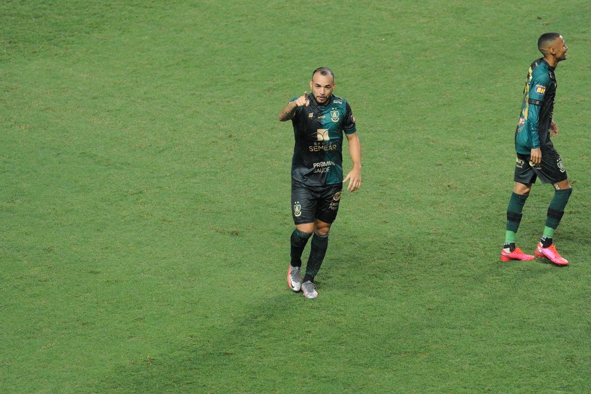 Fotos de Amrica x Vitria, no Independncia, pela 33 rodada