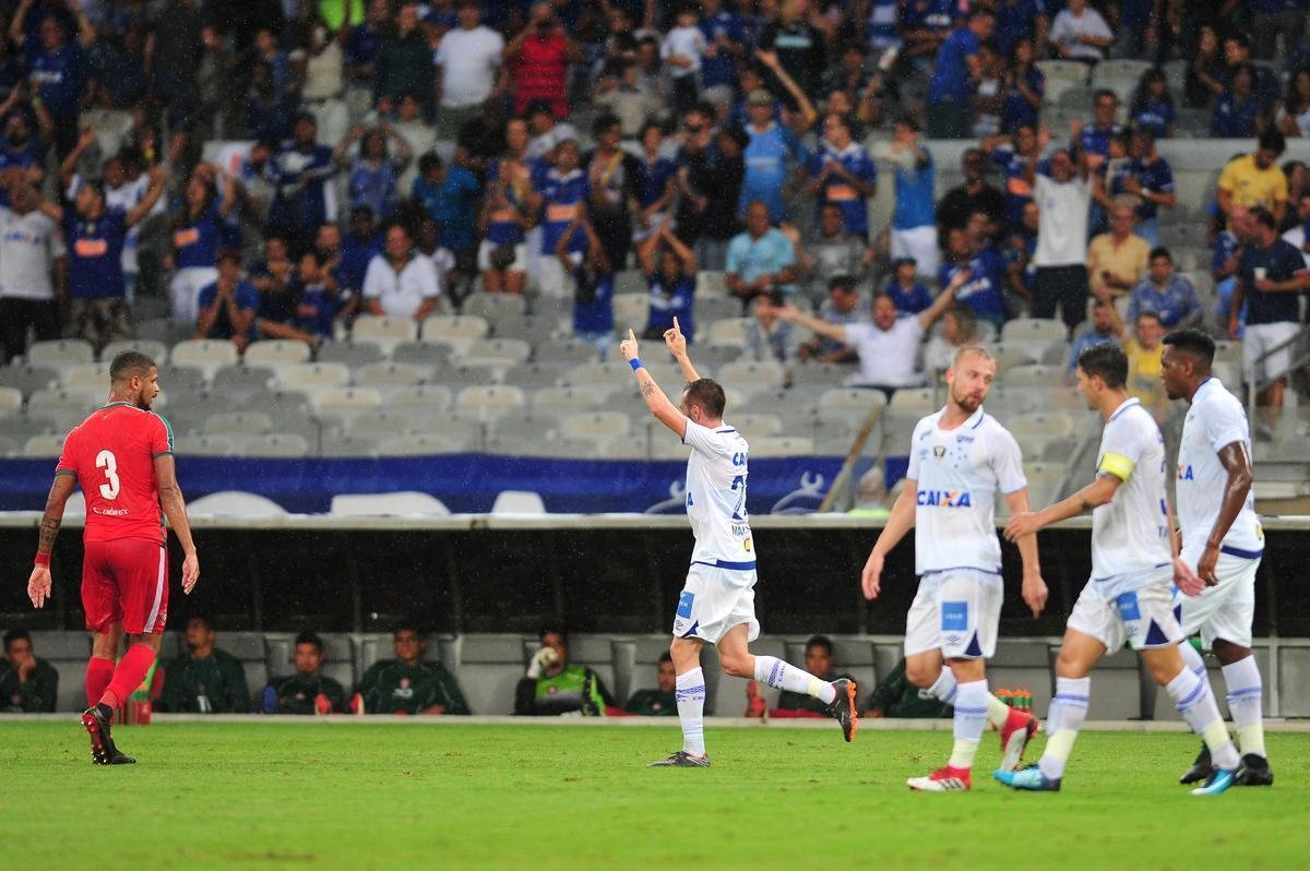 Cruzeiro vence Boa Esporte e segue invicto e lder do Campeonato Mineiro 