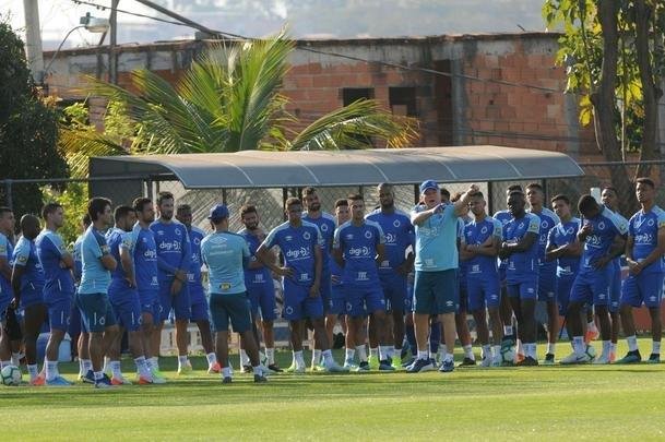 Fotos do treino do Cruzeiro desta quarta-feira, 2 de outubro, na Toca da Raposa II