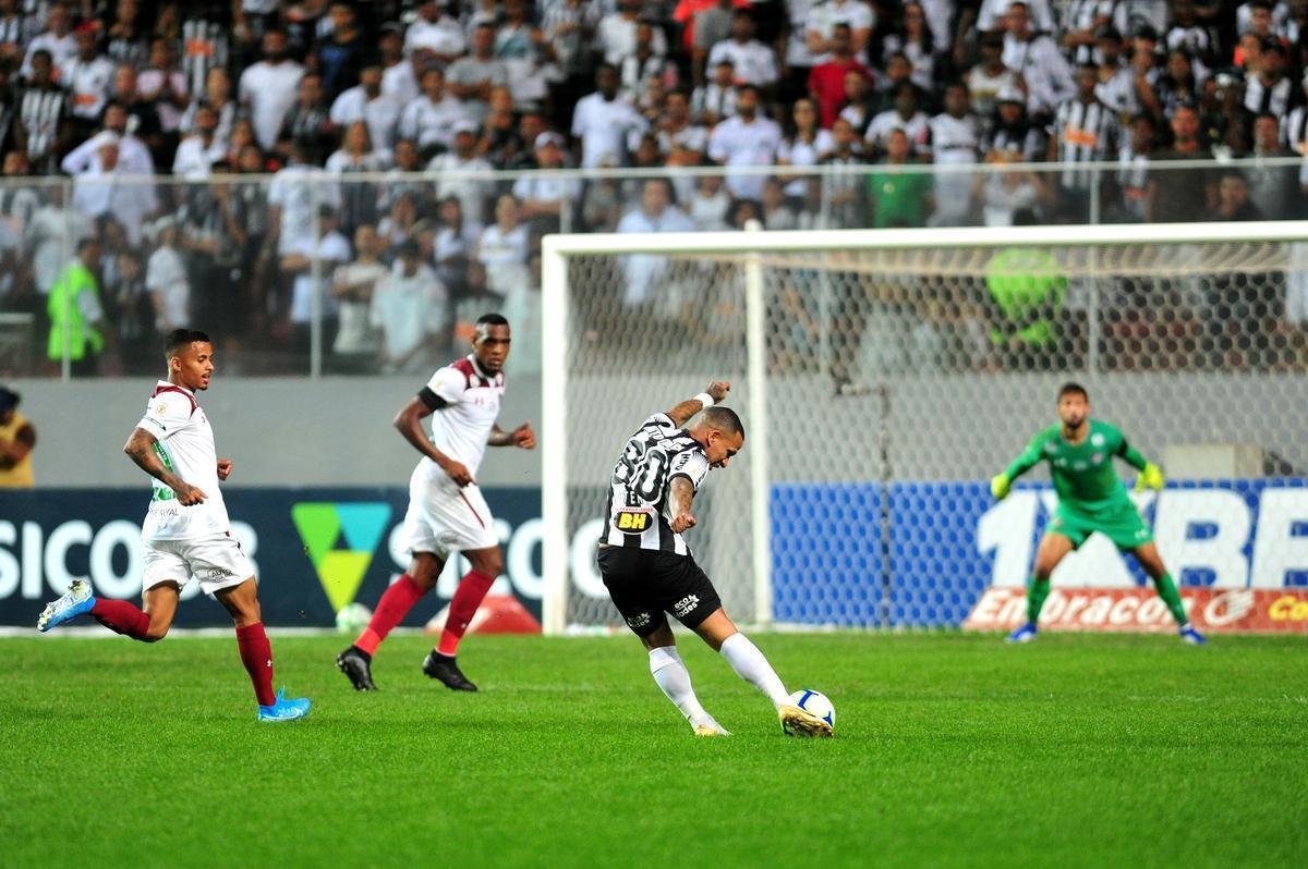 Atltico e Fluminense se enfrentaram no Independncia pelo Campeonato Brasileiro