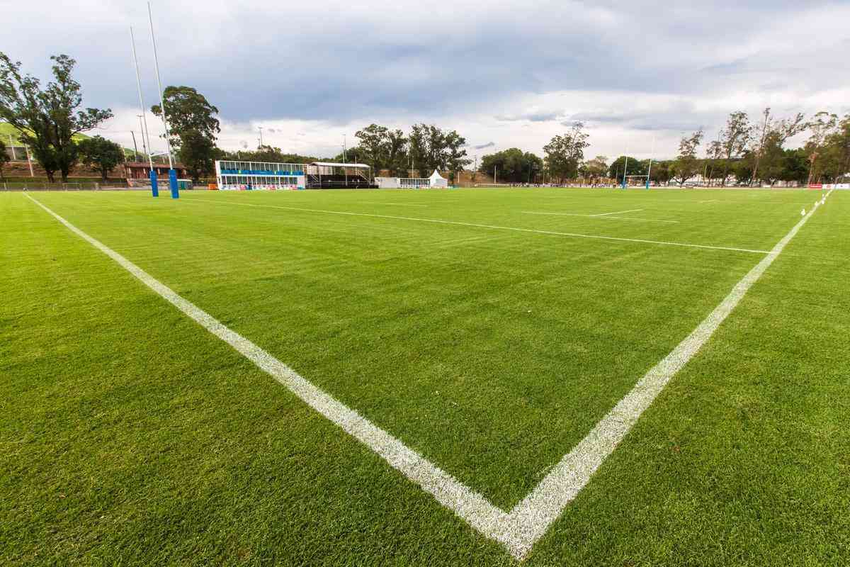 Estdio foi construdo sobre o campo de polo existente, ao lado da Arena de Deodoro e do Centro Aqutico