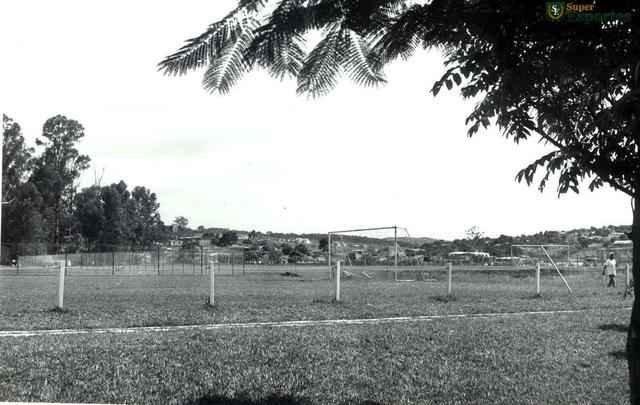 Toca da Raposa I em 1985