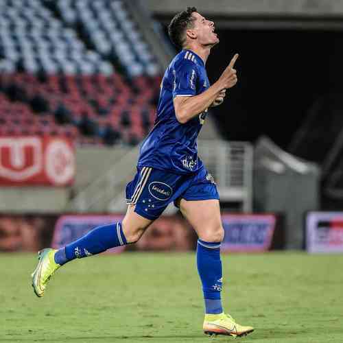 18 lugar - Cruzeiro - Matheus Barbosa (foto) e William Pottker (3 gols)