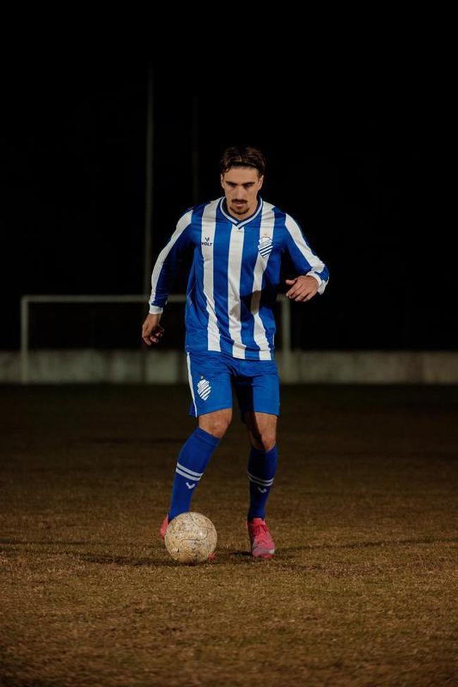 Camisas com mangas longas de Amrica, Botafogo-SP, CSA, Cricima, Figueirense, Remo, Santa Cruz e Vitria