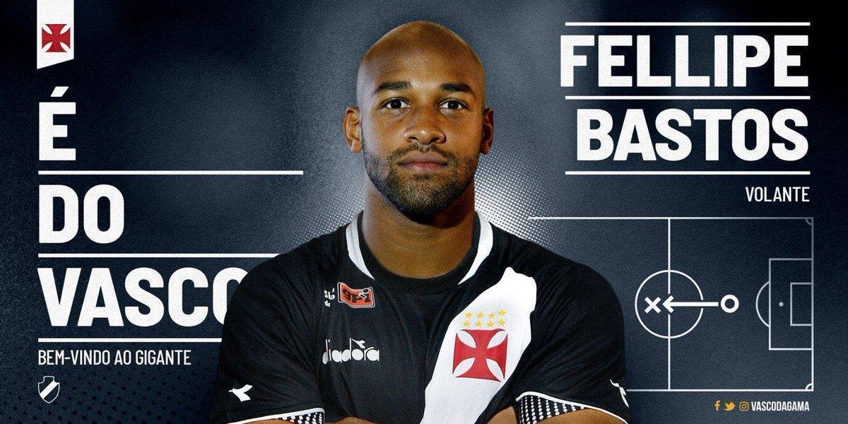 O Vasco acertou a contratao do volante Fellipe Bastos. O jogador ser emprestado por um ano pelo Corinthians