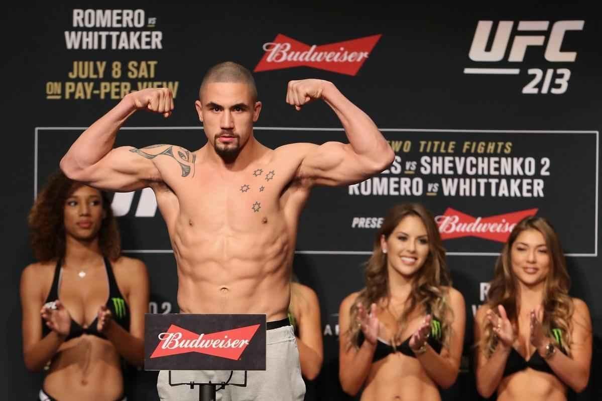 Pesagem do UFC 213, em Las Vegas - Robert Whittaker