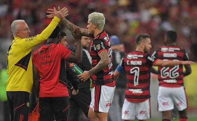 Flamengo e Athletico-PR disputam final da Copa Libertadores no