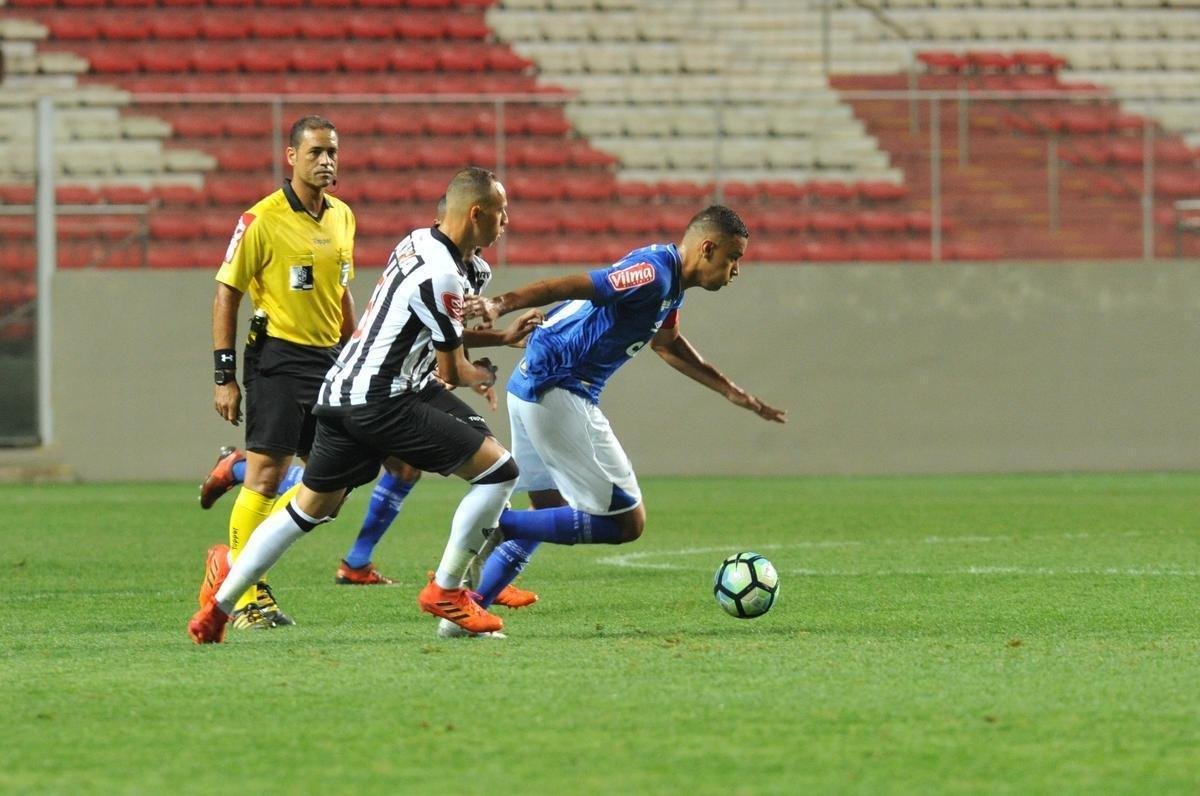 Imagens do clssico entre Atltico e Cruzeiro pela Supercopa Sub-20