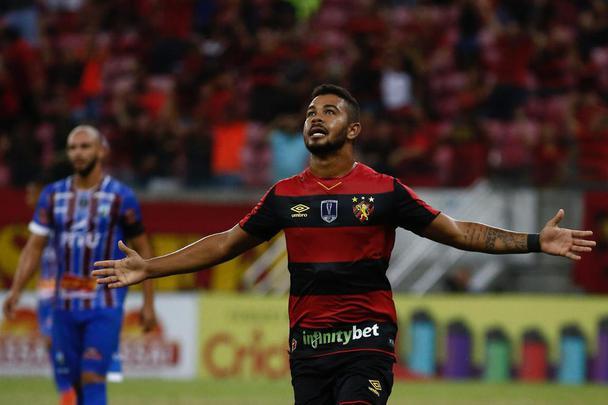 Com a Ilha passando por melhorias, equipes se enfrentaram na Arena de Pernambuco pela segunda rodada do Campeonato Pernambucano