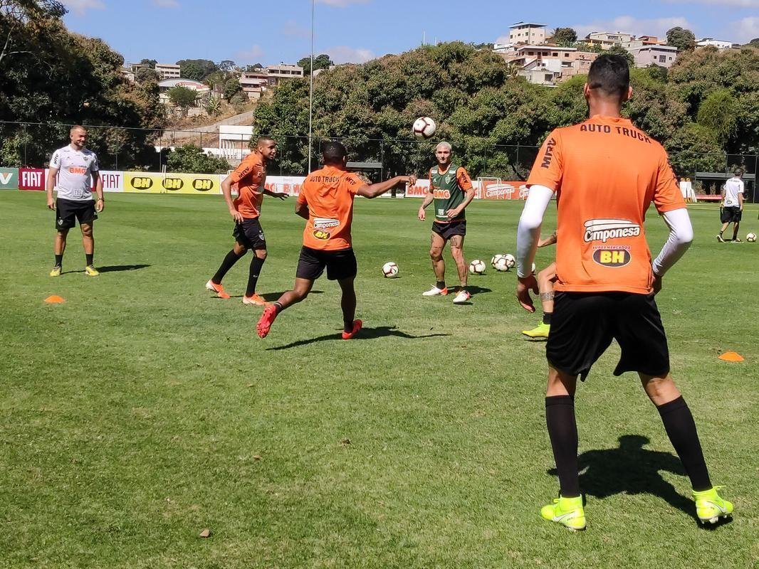 Jogadores do Atltico treinaram na manh deste domingo, em preparao para jogo contra La Equidad-COL