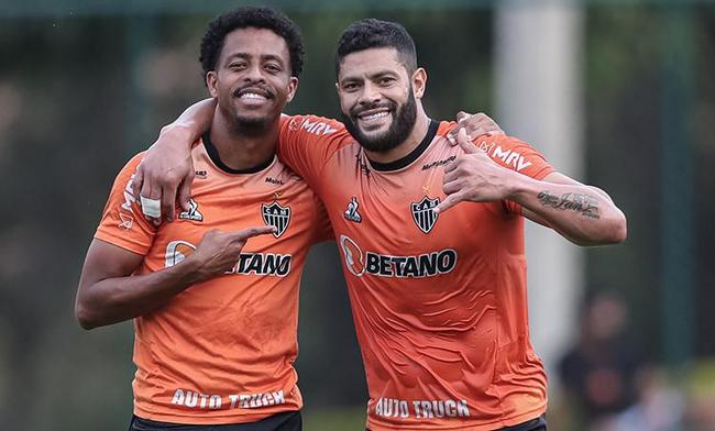 Keno e Hulk vão à Fortaleza enfrentar o Tricolor de Aço