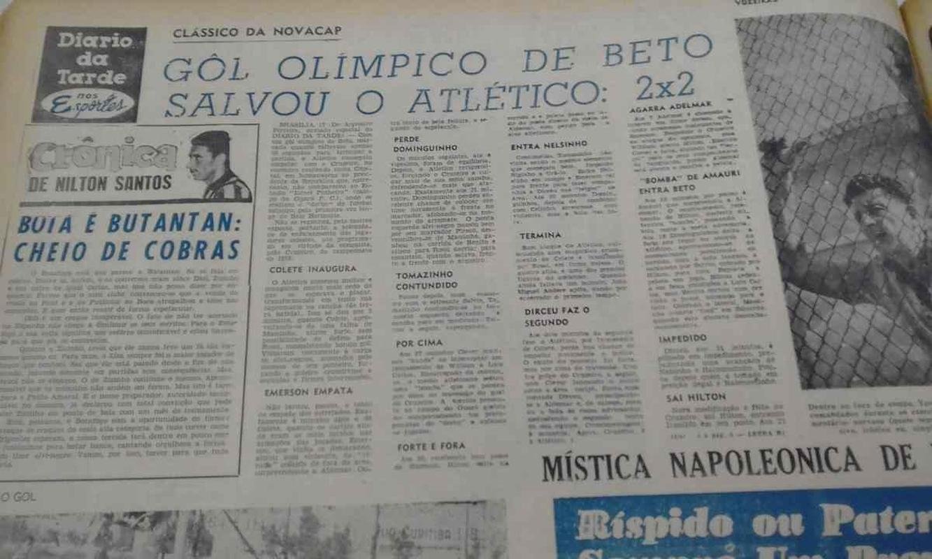 Em 16 de junho de 1960, a convite do ento presidente Juscelino Kubitschek, Cruzeiro e Atltico realizaram amistoso no Estdio Israel Pinheiro, da recm-construda capital Braslia. Houve empate por 2 a 2, como registra o jornal Estado de Minas da poca. Pblico foi de 1.100 pessoas. Esse foi o nico clssico mineiro disputado fora de Minas Gerais no territrio brasileiro. Em 2009, clubes tambm duelaram em Montevidu, no Uruguai, pelo Torneio de Vero que ainda contou com Nacional-URU e Pearol-URU