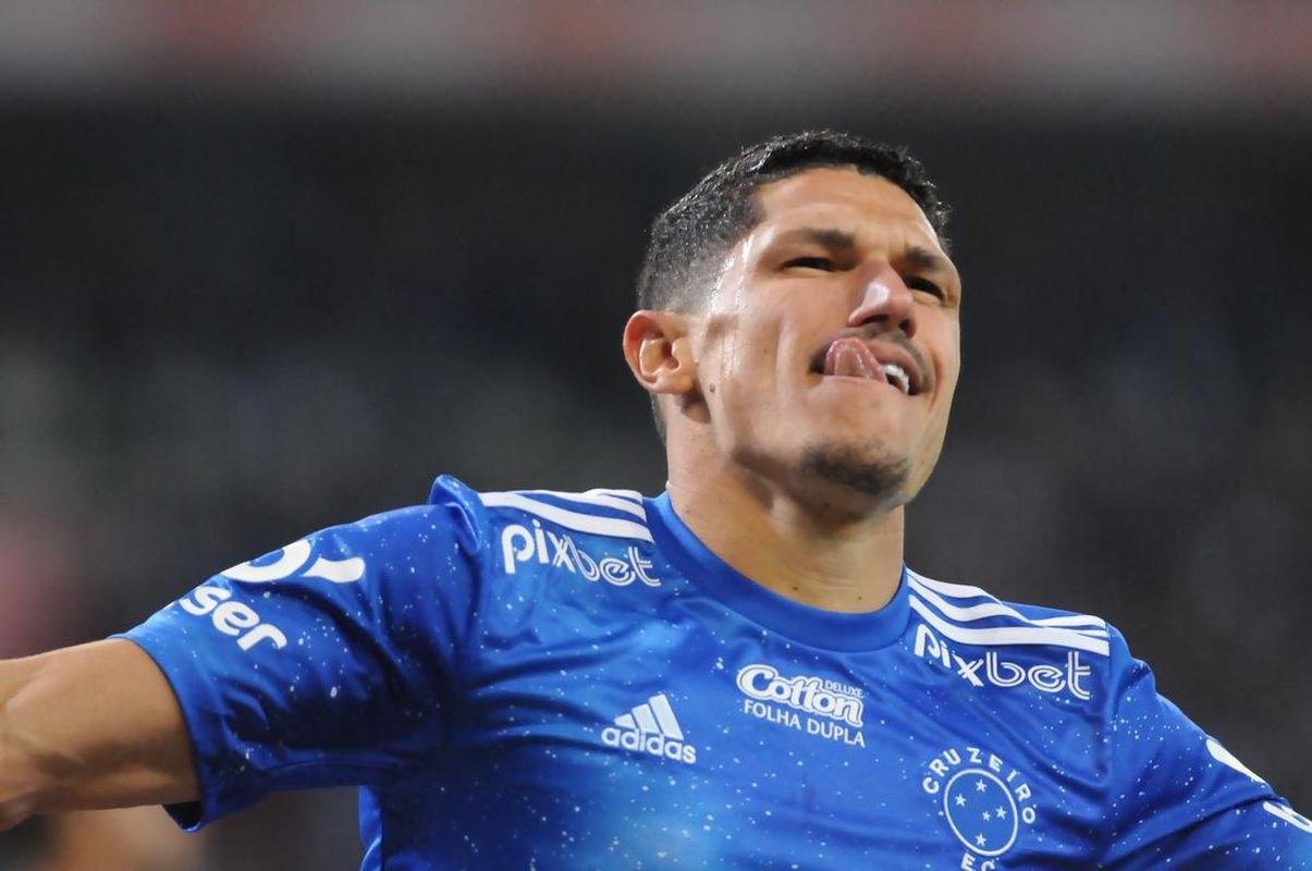 Fotos do jogo entre Cruzeiro e Vila Nova, no Mineiro, pela 15 rodada da Srie B