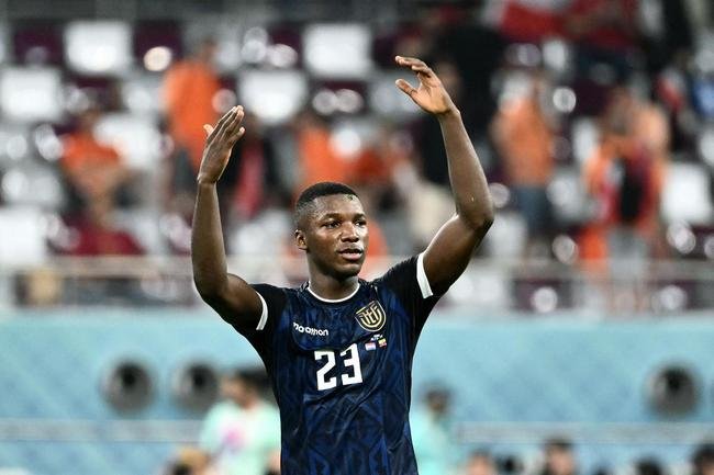 Moiss Caicedo, do Brighton, tambm est na mira dos Blues