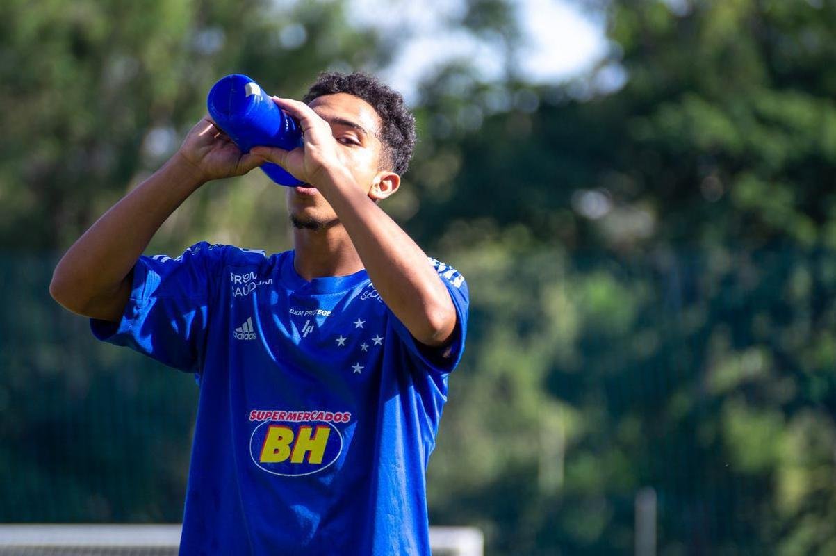 #13 Matheus Maia, atacante, 16 anos - 1,29 milho de euros