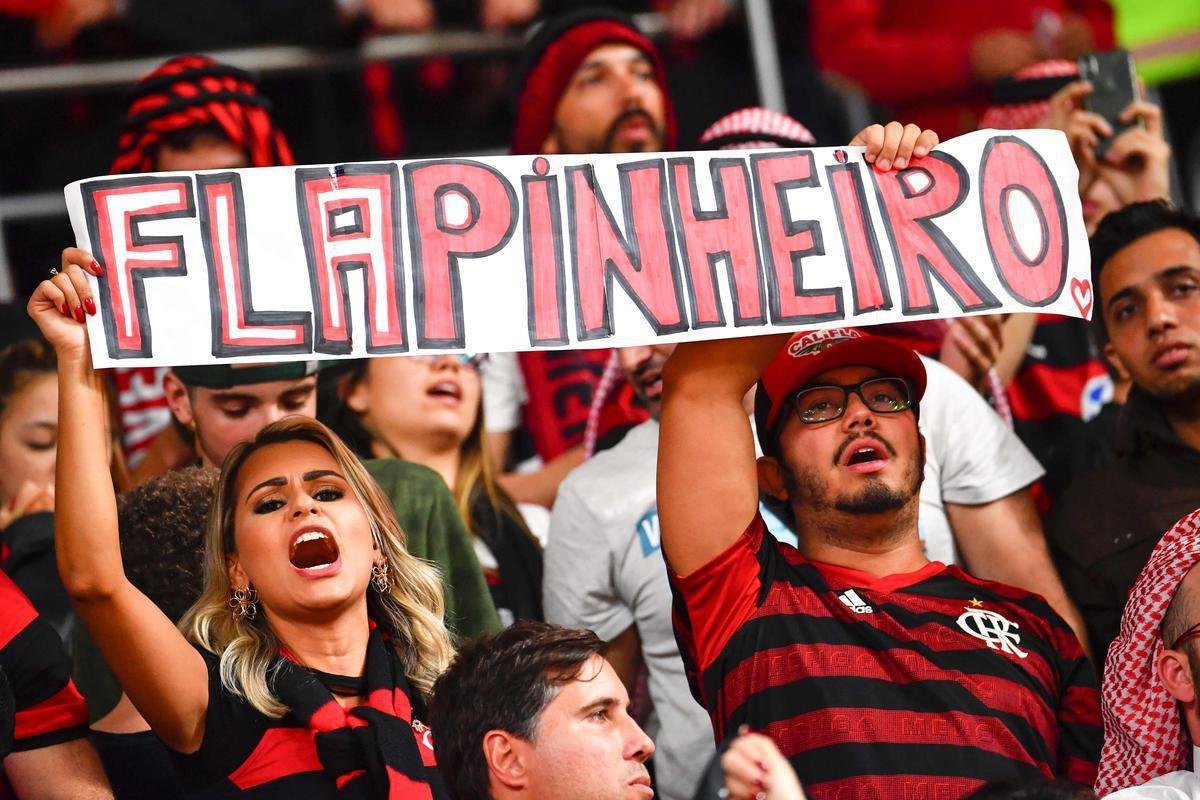 Torcidas de Liverpool e Flamego na final do Mundial de Clubes, em Doha, no Catar