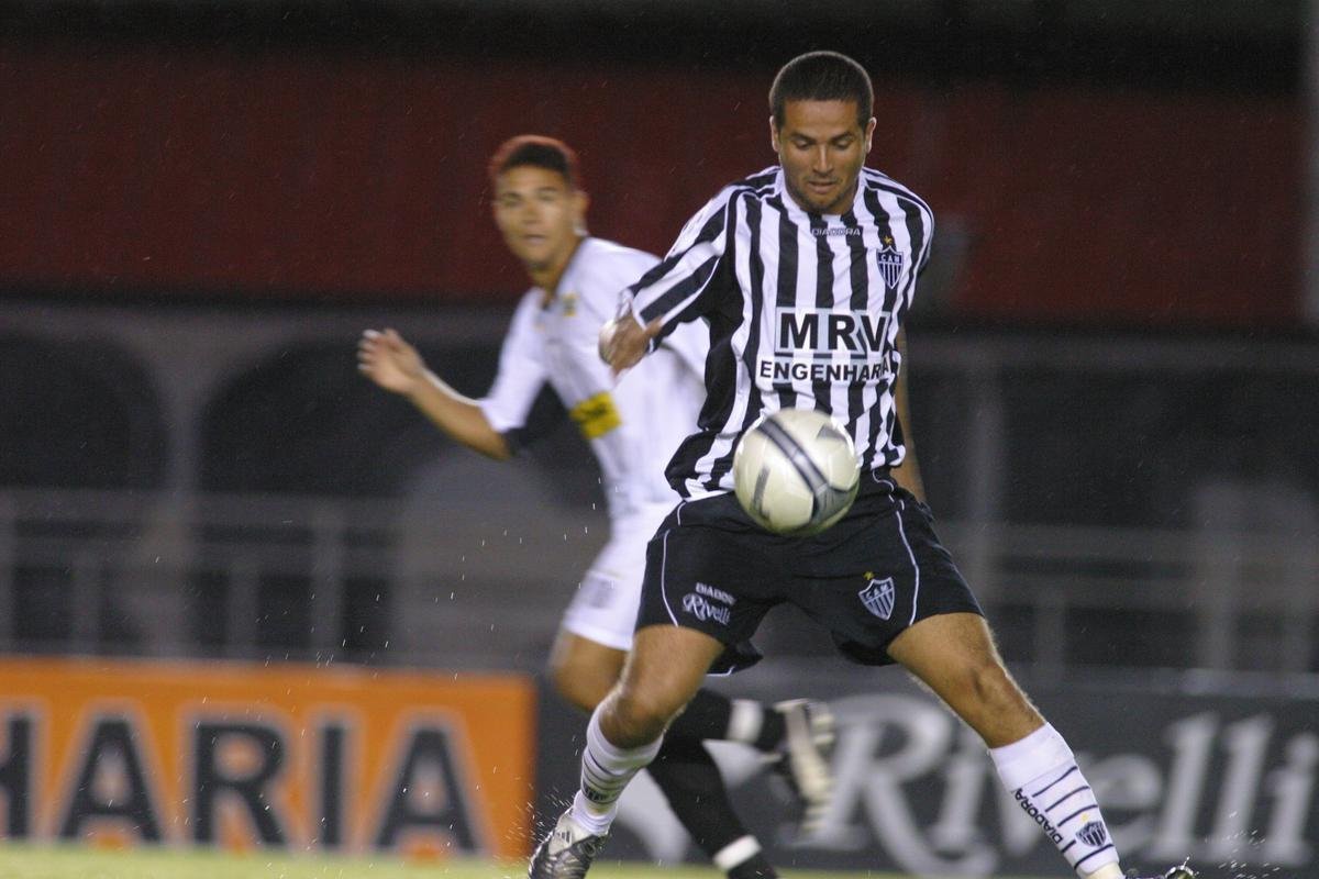 Jales - 2006 - 4 jogos / 0 gols
