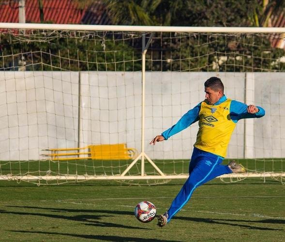 Diego Renan (Ava) - Jogou no Cruzeiro entre 2009 e 2012