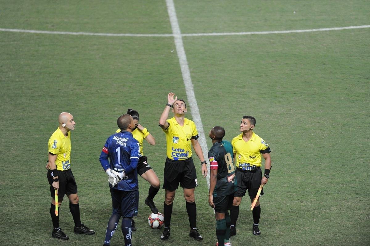 Fotos da vitria da Caldense sobre o Amrica, por 1 a 0, no Independncia, em Belo Horizonte, pela quarta rodada do Campeonato Mineiro de 2021. Atacante Amarildo marcou o nico gol da partida,
