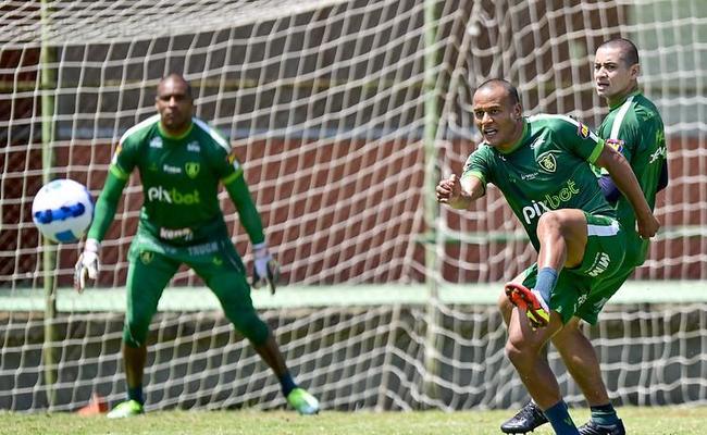 Menos de uma semana aps a classificao histrica no Paraguai, Amrica medir foras com Barcelona por vaga na fase de grupos da Libertadores