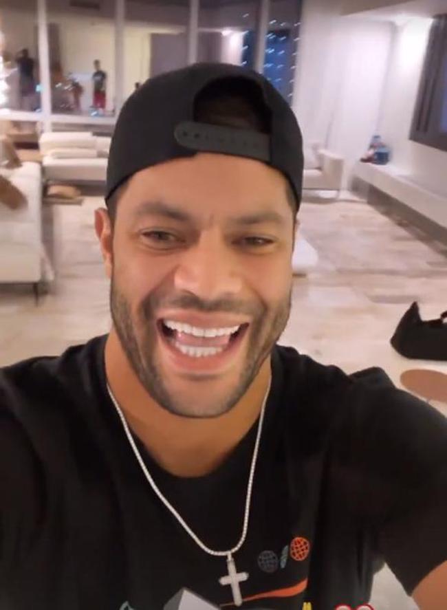 Hulk, do Atltico, apresenta sua nova cobertura em Miami no condomnio Paramount Miami Worldcenter