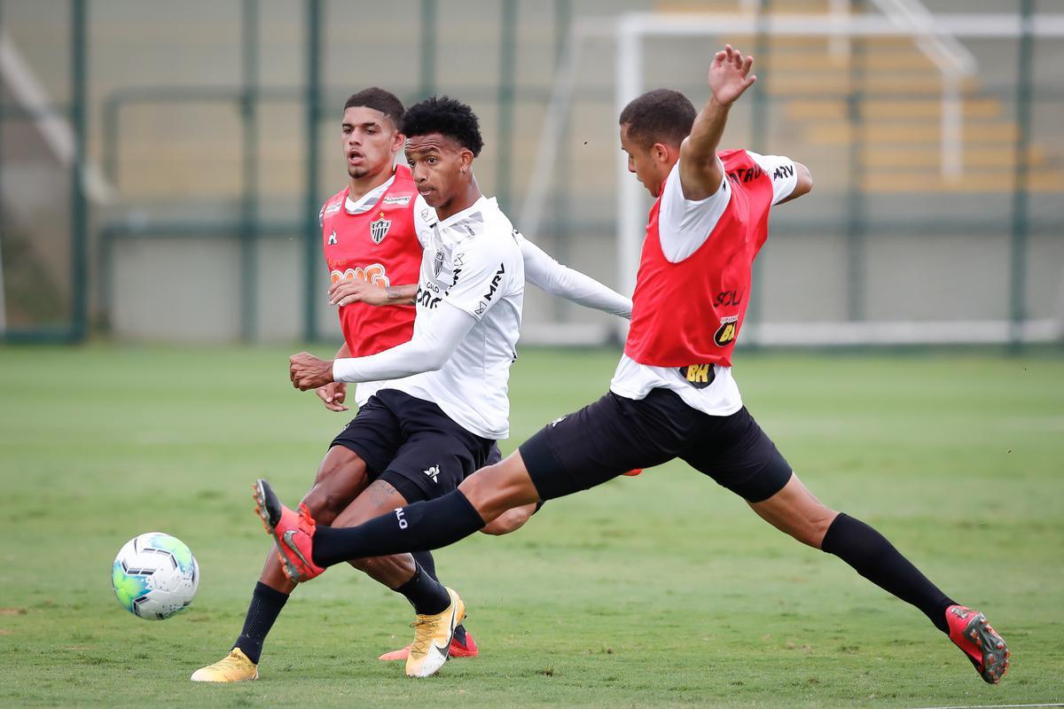 Atlético se prepara para enfrentar o Internacional