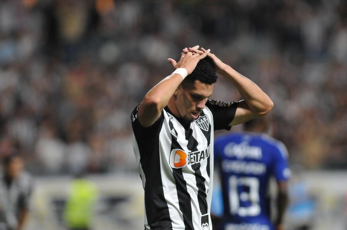 Equipes se enfrentaram na noite desta quarta-feira pela terceira fase da Copa Libertadores, no Mineiro, em Belo Horizonte