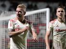 Internacional bate Atltico-GO e segue caa ao lder Palmeiras na Srie A 