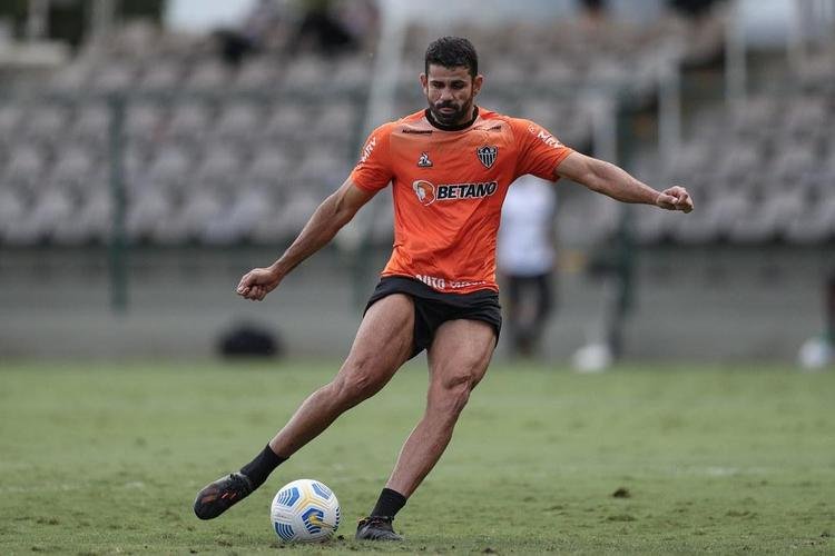 Atlético fecha preparação para enfrentar o Juventude; veja fotos