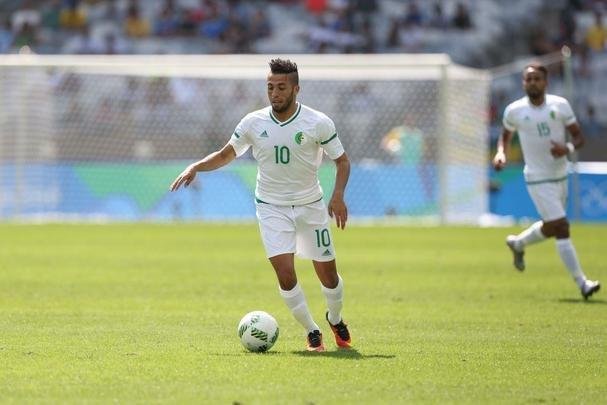 Portugal e Arglia empataram por 1 a 1 no Mineiro. Resultado fez os lusitanos avanarem s quartas de final em primeiro. Honduras passou em segundo. Surpreendentemente, Argentina est eliminada dos Jogos do Rio j na primeira fase do futebol masculino 