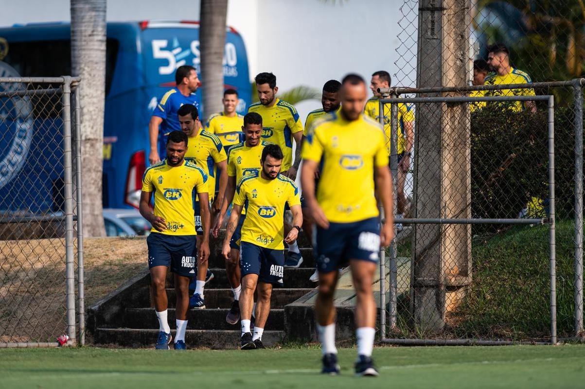 Fotos do treino do Cruzeiro desta segunda-feira (27/9)