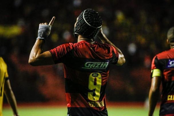 O Sport recebeu o Retrô FC em jogo adiantado da 5ª rodada do Campeonato Pernambucano. A partida marcou a estreia da Ilha do Retiro na temporada 2020