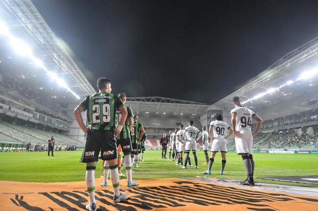 Fotos da vitória do América sobre o Botafogo, por 3 a 0, no Independência, em Belo Horizonte, pelas oitavas de final da Copa do Brasil. Wellington Paulista, Danilo Avelar e Alê marcaram os gols da vitória do Coelho no Horto
