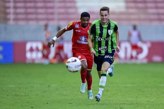 O Amrica recebeu o Tombense neste sbado (19), em jogo vlido pela 11 rodada do Campeonato Mineiro. Sem pblico, a partida foi realizada no Estdio Independncia, em Belo Horizonte.