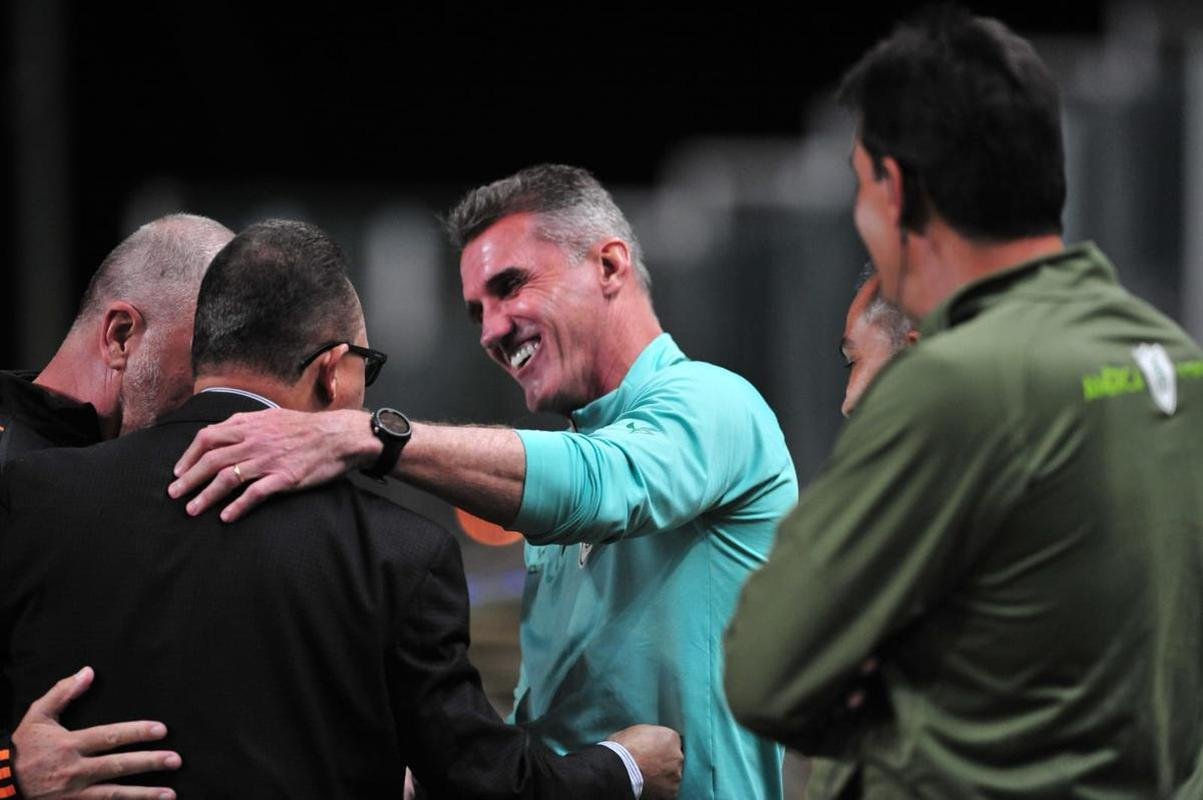 Fotos do jogo entre Amrica-MG e Internacional, no Independncia, pela Copa do Brasil