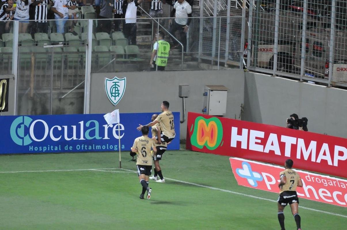 Fotos de Atltico x Democrata-SL pelo Mineiro