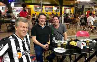 Torcedores do Atltico acompanham a partida contra o Palmeiras em alguns bares de Belo Horizonte 