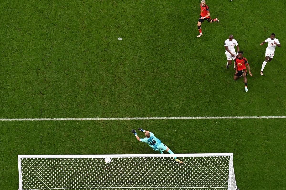 Fotos do jogo entre Blgica e Canad pelo Grupo F da Copa do Mundo