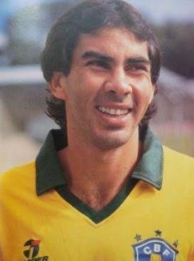 Atacante Edmar (Cruzeiro: 1981 / Flamengo: 1982-1984)