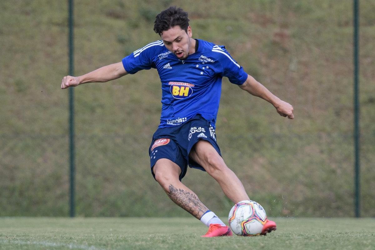 Maurcio (meia) - vendido em novembro de 2020 ao Internacional por R$1,2 milho, mais os direitos econmicos de William Pottker