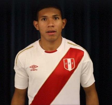 Peru - primeiro uniforme (Umbro)