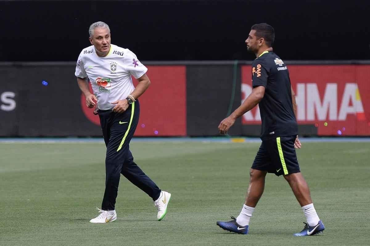 Treino da Seleo Brasileira no Engenho, no Rio de Janeiro, visando ao Jogo da Amizade