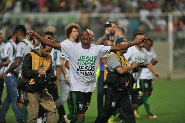 Festa do Amrica e da torcida no Independncia com o bi da Srie B em 2017