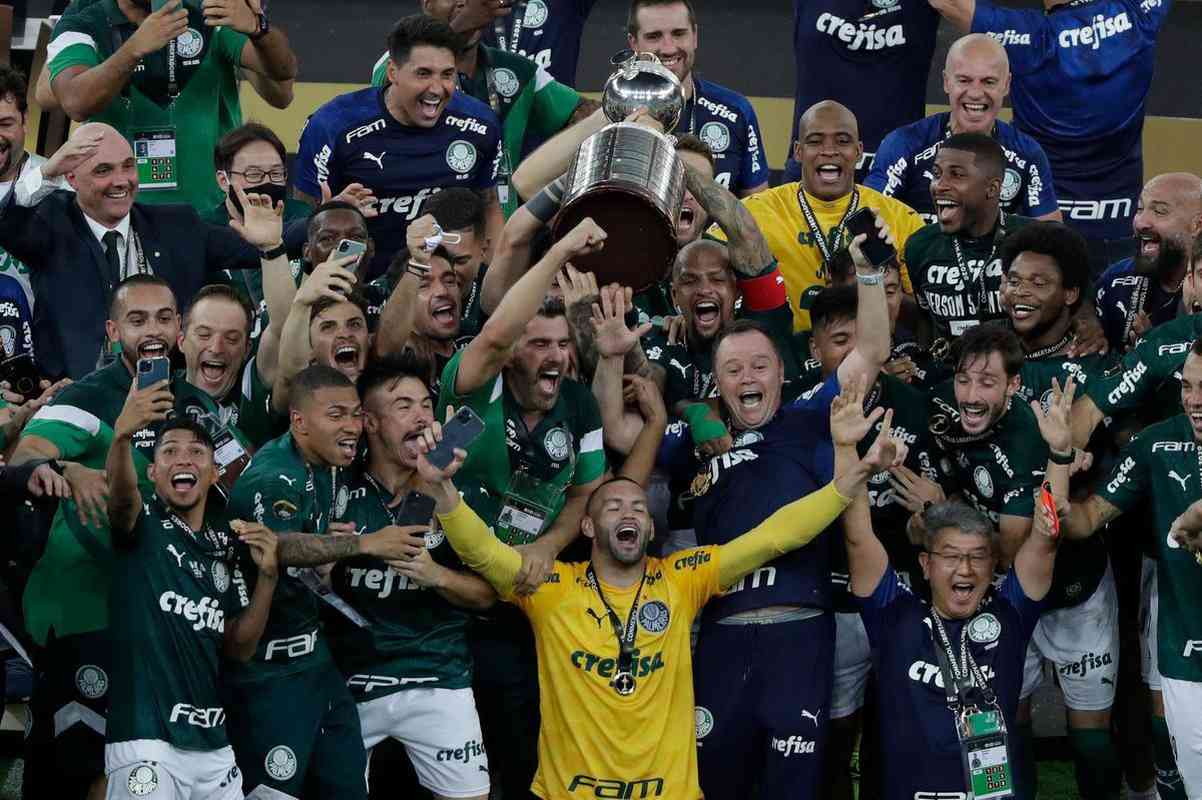 Palmeiras foi campeo brasileiro em 2016 e 2018, da Copa do Brasil 2020, da Libertadores 2020 e est no final do torneio continental deste ano