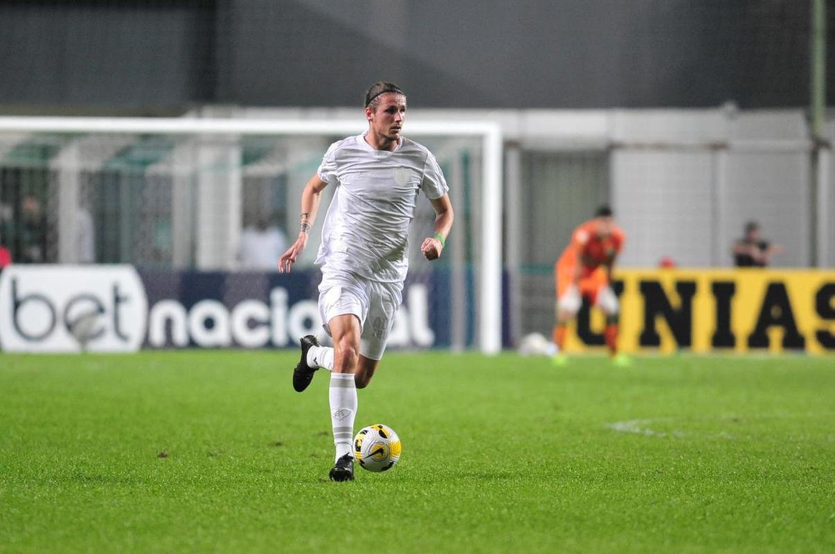 Fotos da partida entre Amrica e Palmeiras, nesta quinta-feira (21), no Independncia, em Belo Horizonte, vlida pela 18 rodada da Srie A do Brasileiro.