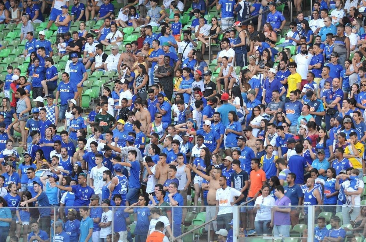 Imagens do jogo entre Cruzeiro e Coritiba, no Independncia, pela final do Campeonato Brasileiro Sub-20